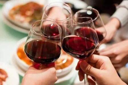 葡萄酒可以抗氧化，你知道背后的原因么？