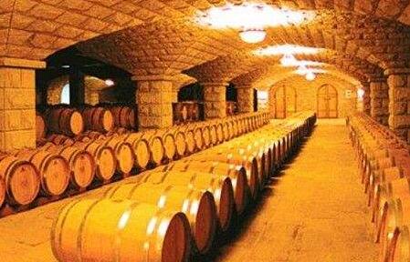 烟台金沙岸葡萄酒有限公司生产的葡萄酒添加甜蜜素被查
